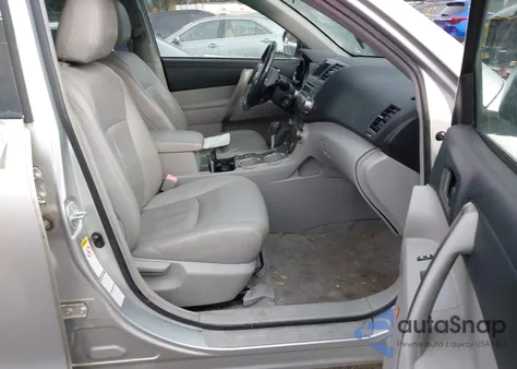 2009 Toyota Highlander Sport from USA, damaged, VIN JTEES43A692134990